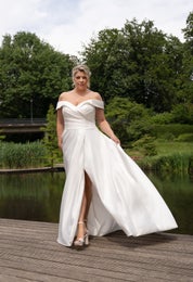 Wedding dress 30097W
