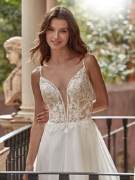 Wedding dress 45012